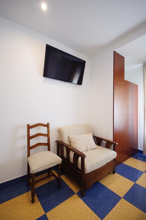 Hostal Restaurante La Trucha Benavente Ngoại thất bức ảnh